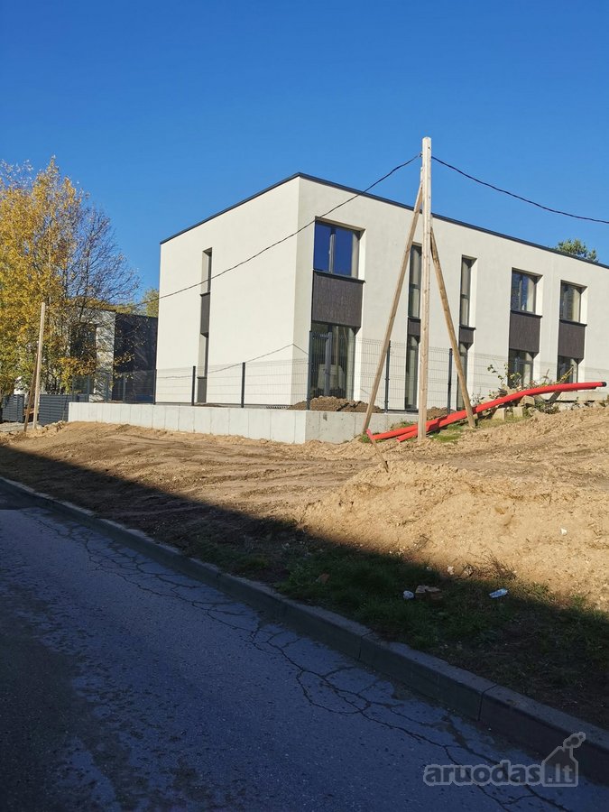 Erdvus 98 M² Butas Per Du Aukštus Pilaitėje  - nuotraukos Nr. 4
