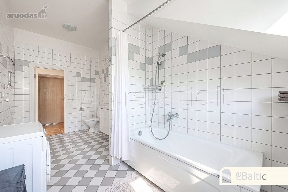 Išnuomojamas labai jaukus 3 kambarių butas - nuotraukos Nr. 17