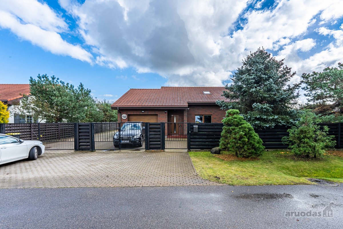 Erdvus Namas Su Pirtimi, Saulės Elektrine Ir - nuotraukos Nr. 43