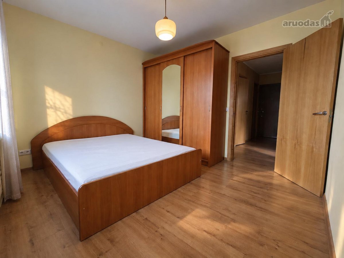 Nuomojamas tvarkingas, šviesus 2 kambarių - nuotraukos Nr. 2
