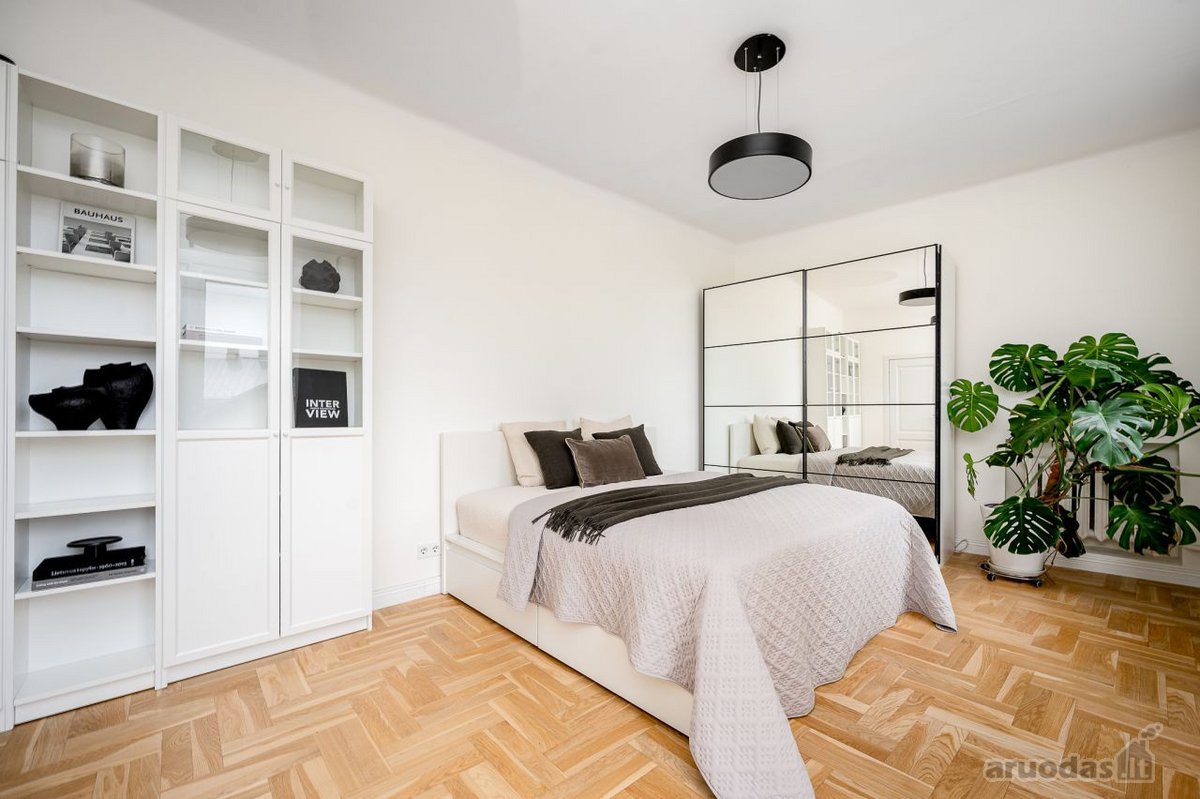Stilingas, saulėtas ir ypač jaukus 4 kambarių - nuotraukos Nr. 11