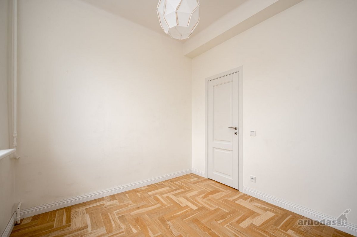 Stilingas, saulėtas ir ypač jaukus 4 kambarių - nuotraukos Nr. 20
