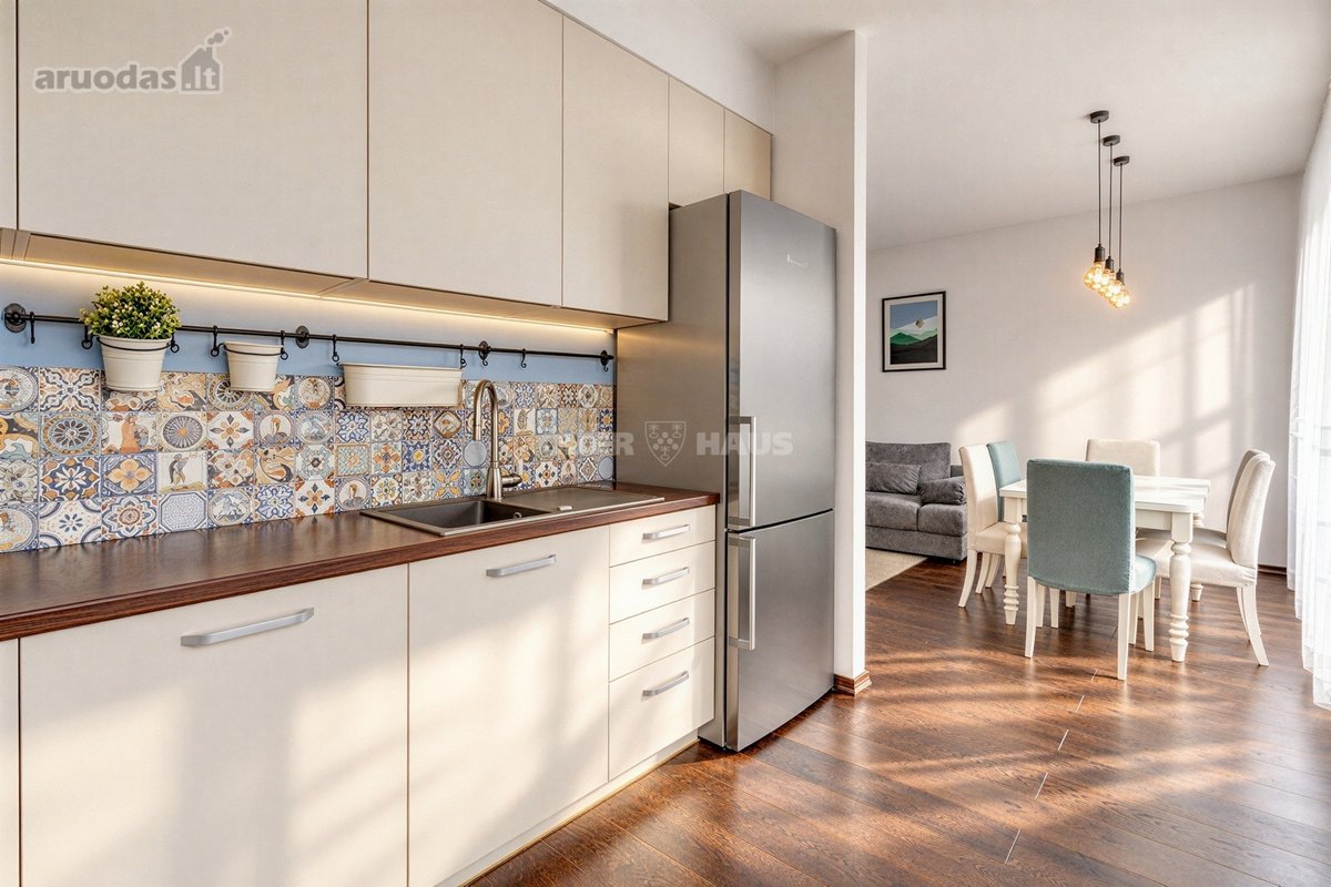 Išnuomojamas erdvus ir šviesus 3 kambarių, 77 - nuotraukos Nr. 6