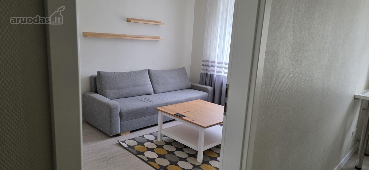 Nuomojamas dviejų kambarių butas renovuotame - nuotraukos Nr. 17