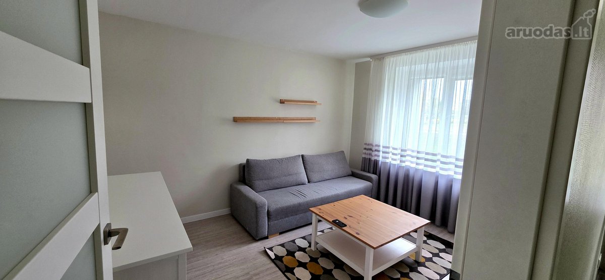 Nuomojamas dviejų kambarių butas renovuotame - nuotraukos Nr. 18