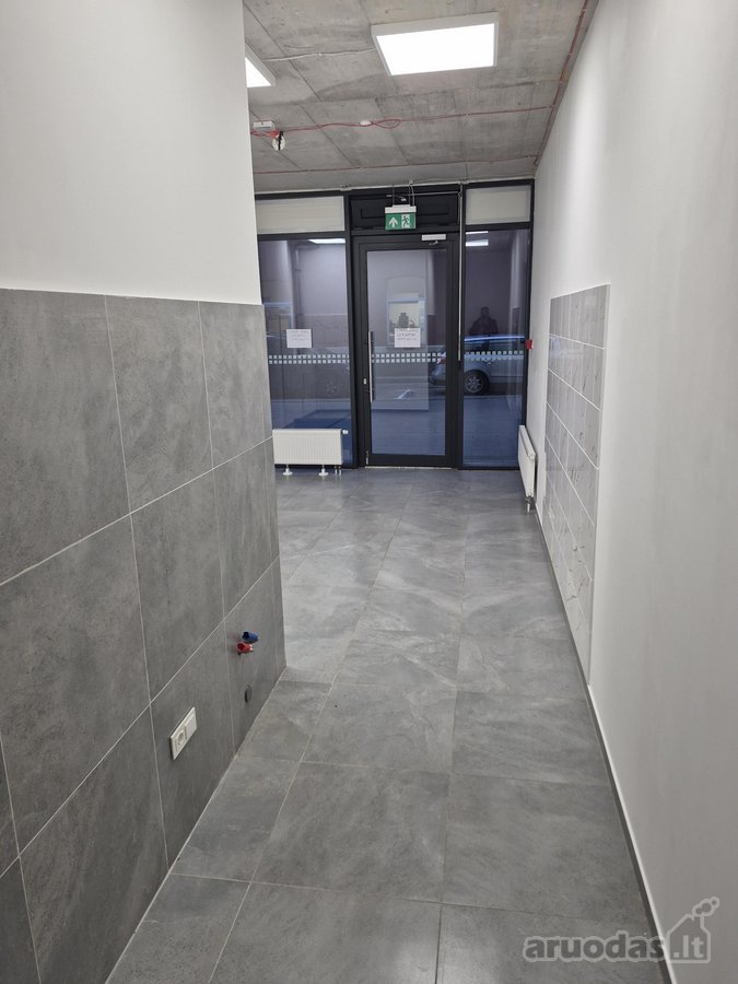 Nuomojamos 37,55 M² Komercinės Patalpos - nuotraukos Nr. 2
