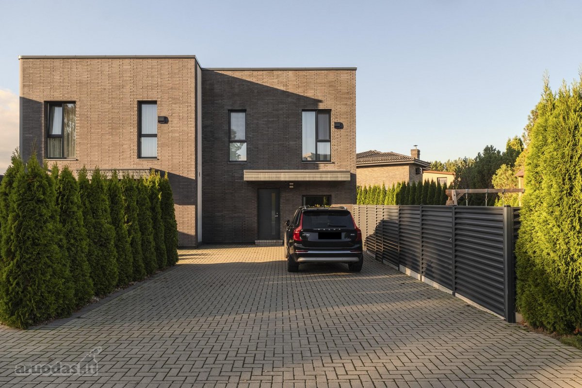 Parduodamas 87 m² sublokuotas namas su 4 arų - nuotraukos Nr. 29
