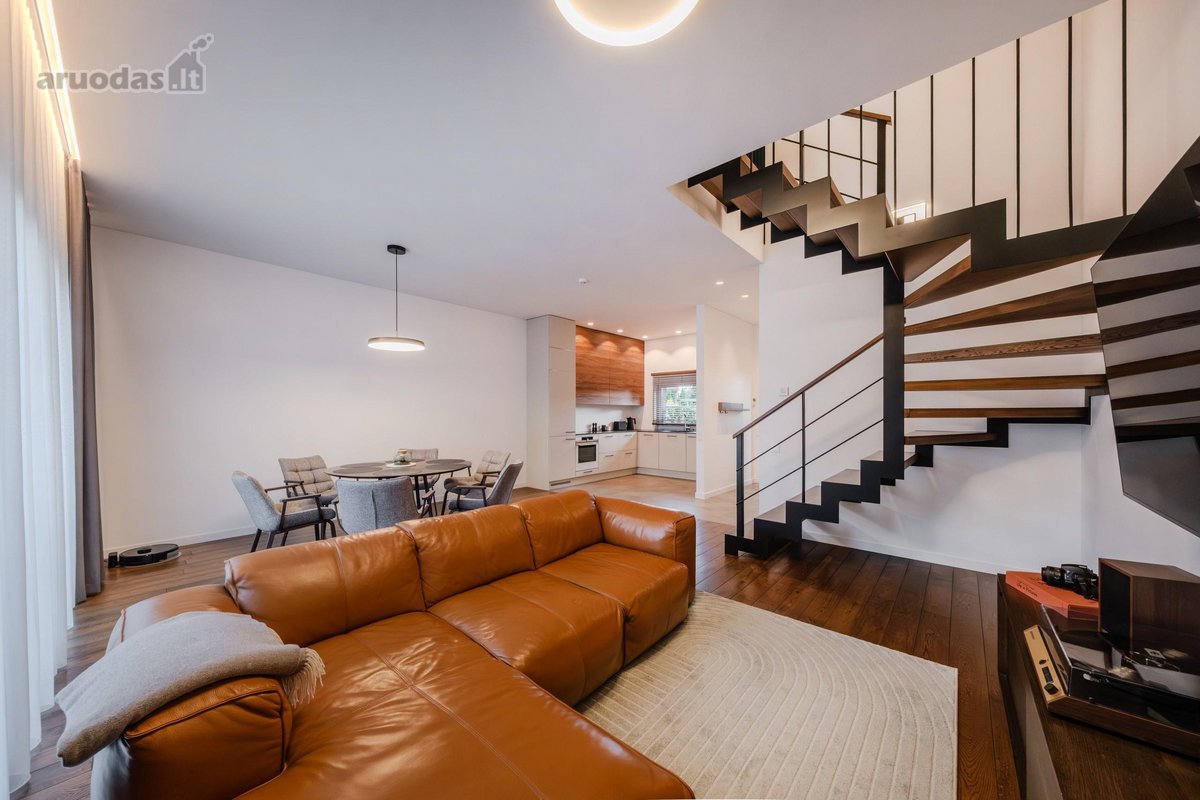 Parduodamas 87 m² sublokuotas namas su 4 arų - nuotraukos Nr. 3