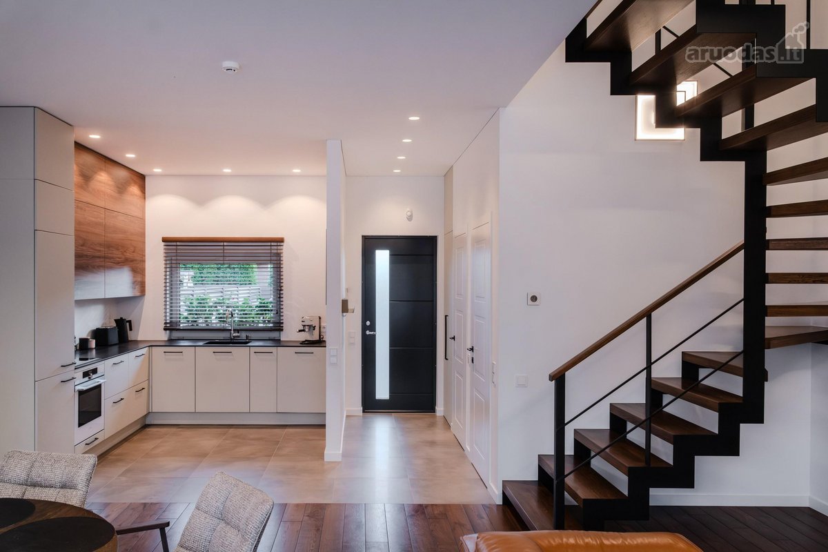 Parduodamas 87 m² sublokuotas namas su 4 arų - nuotraukos Nr. 5