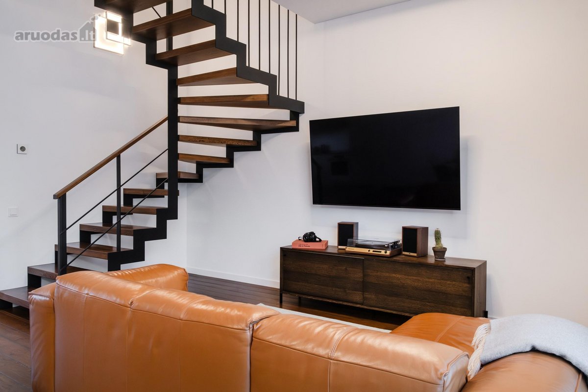 Parduodamas 87 m² sublokuotas namas su 4 arų - nuotraukos Nr. 8