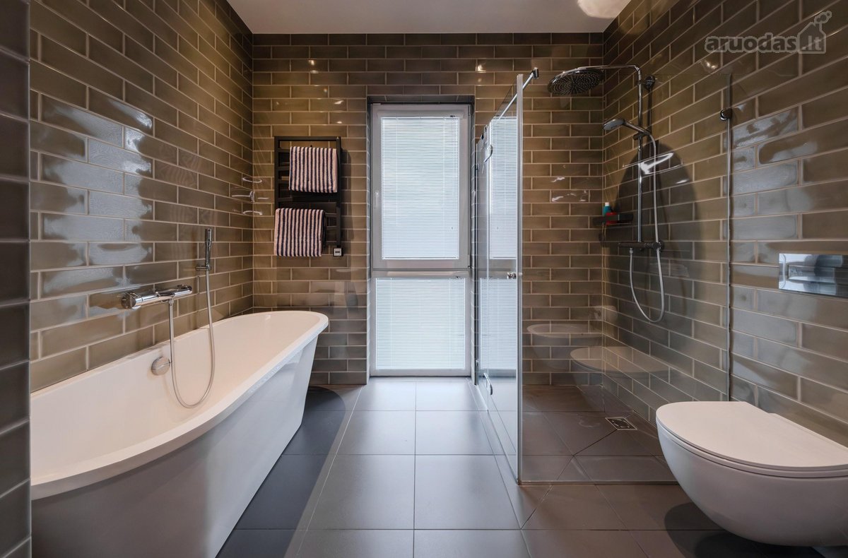 Parduodamas 87 m² sublokuotas namas su 4 arų - nuotraukos Nr. 13
