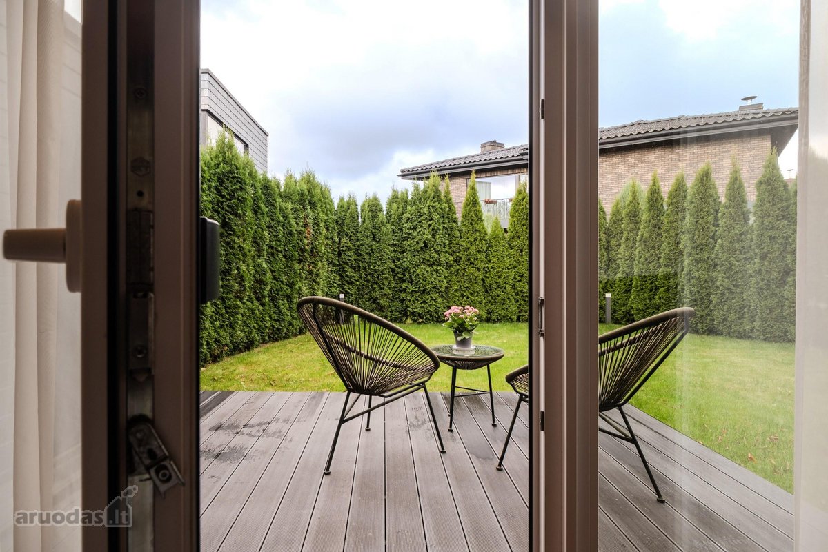 Parduodamas 87 m² sublokuotas namas su 4 arų - nuotraukos Nr. 23