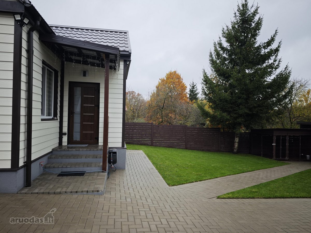 Parduodamas jaukus, pilnai renovuotas ir iš - nuotraukos Nr. 4
