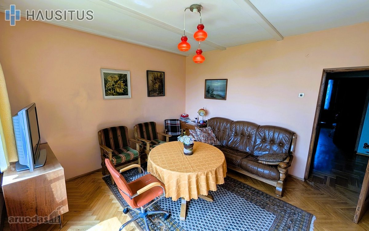 Parduodamas 297 Kv.m. Namas Su Dideliu Sklypu - nuotraukos Nr. 14