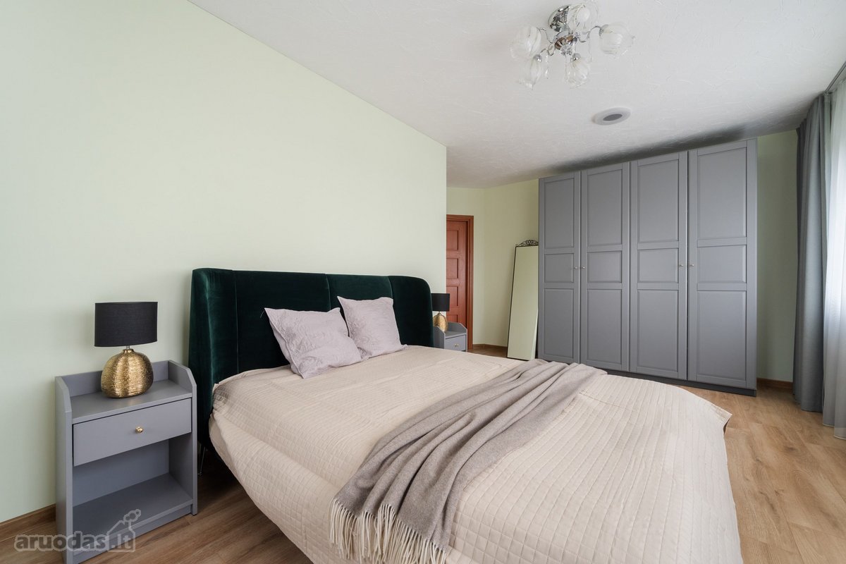 Parduodamas labai geros būklės 193,46 m² - nuotraukos Nr. 22
