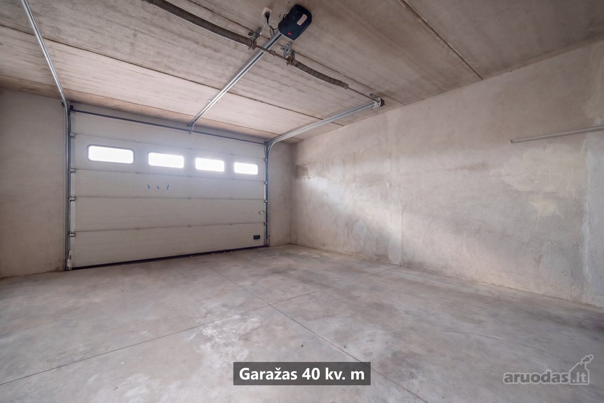 Parduodamas labai geros būklės 193,46 m² - nuotraukos Nr. 30