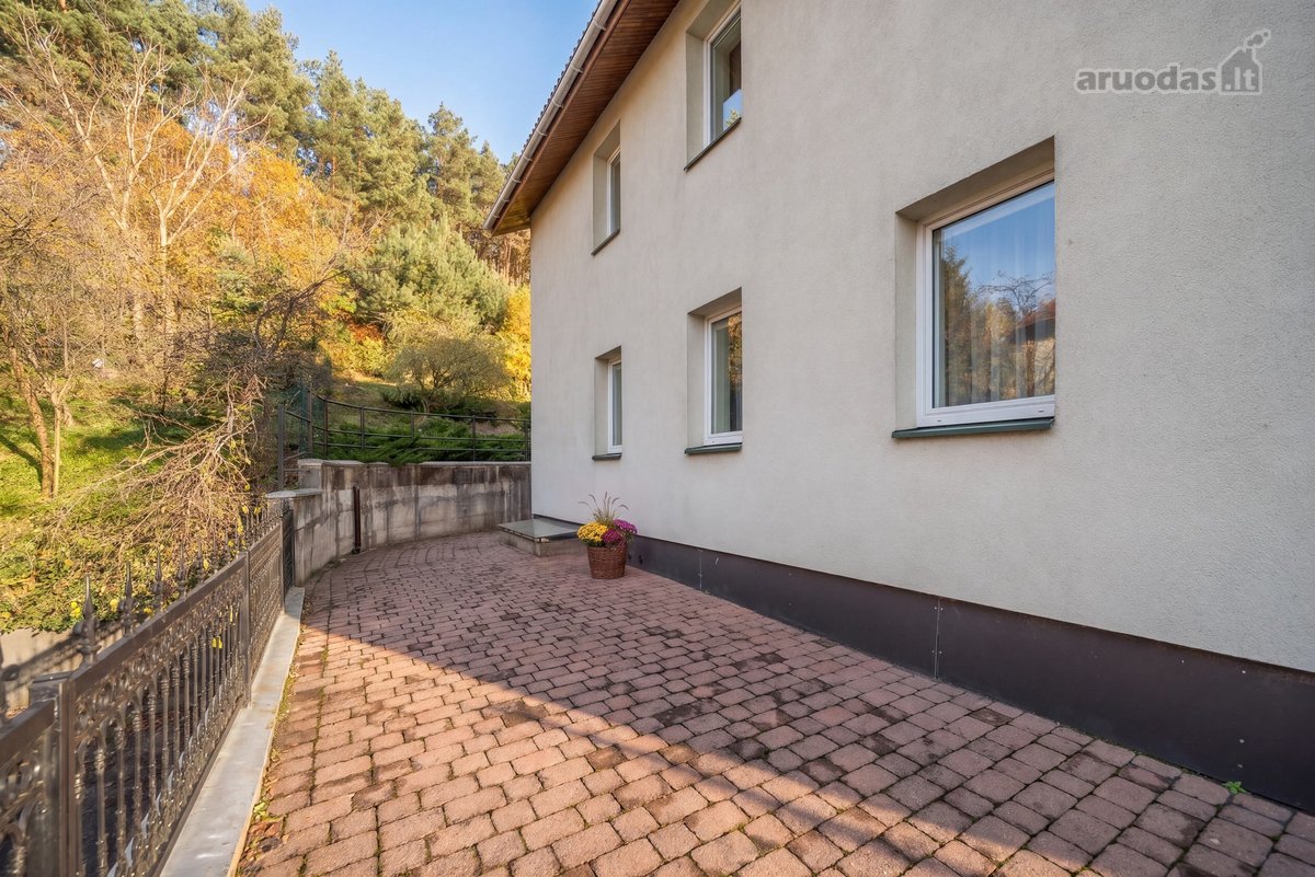 Parduodamas labai geros būklės 193,46 m² - nuotraukos Nr. 34