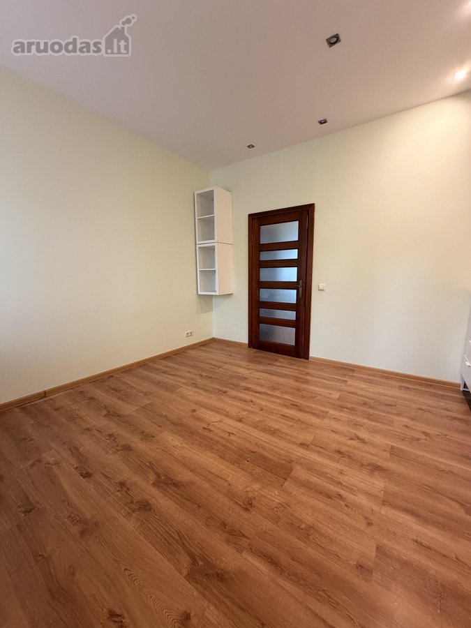 Erdvus, šviesus 3 kambarių Klaipėdos centre, - nuotraukos Nr. 14