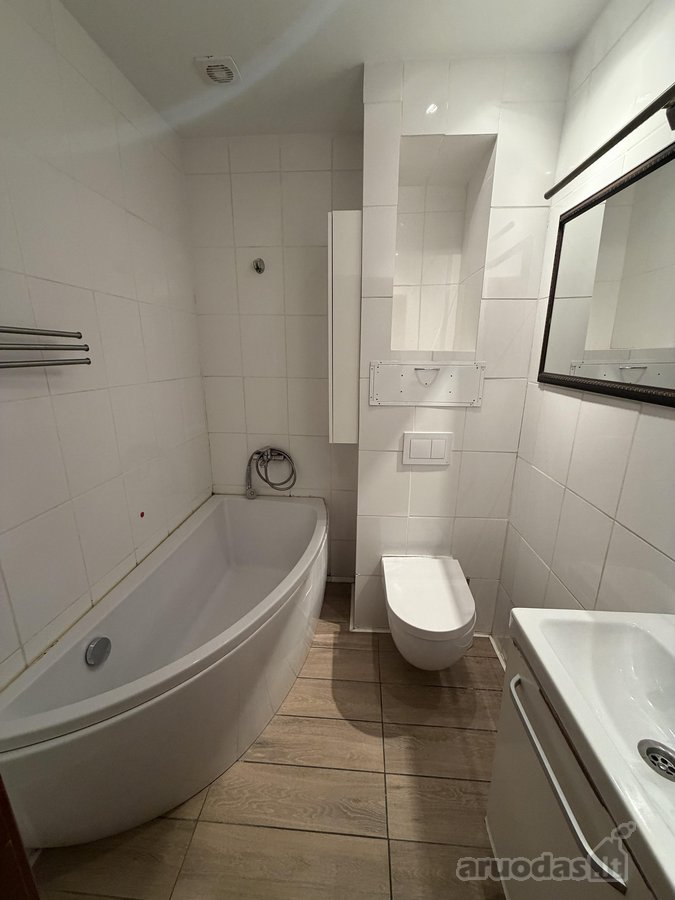Erdvus, šviesus 3 kambarių Klaipėdos centre, - nuotraukos Nr. 16