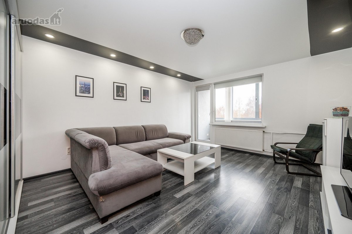 Parduodamas 51,88 m² dviejų kambarių butas - nuotraukos Nr. 2