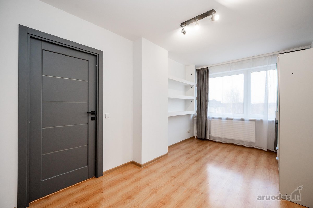 Parduodamas 51,88 m² dviejų kambarių butas - nuotraukos Nr. 17