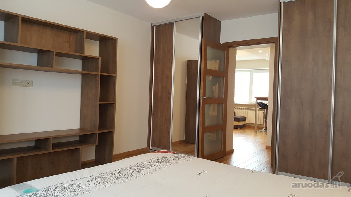 Išnuomojamas jaukus, modernus 2-dviejų - nuotraukos Nr. 2