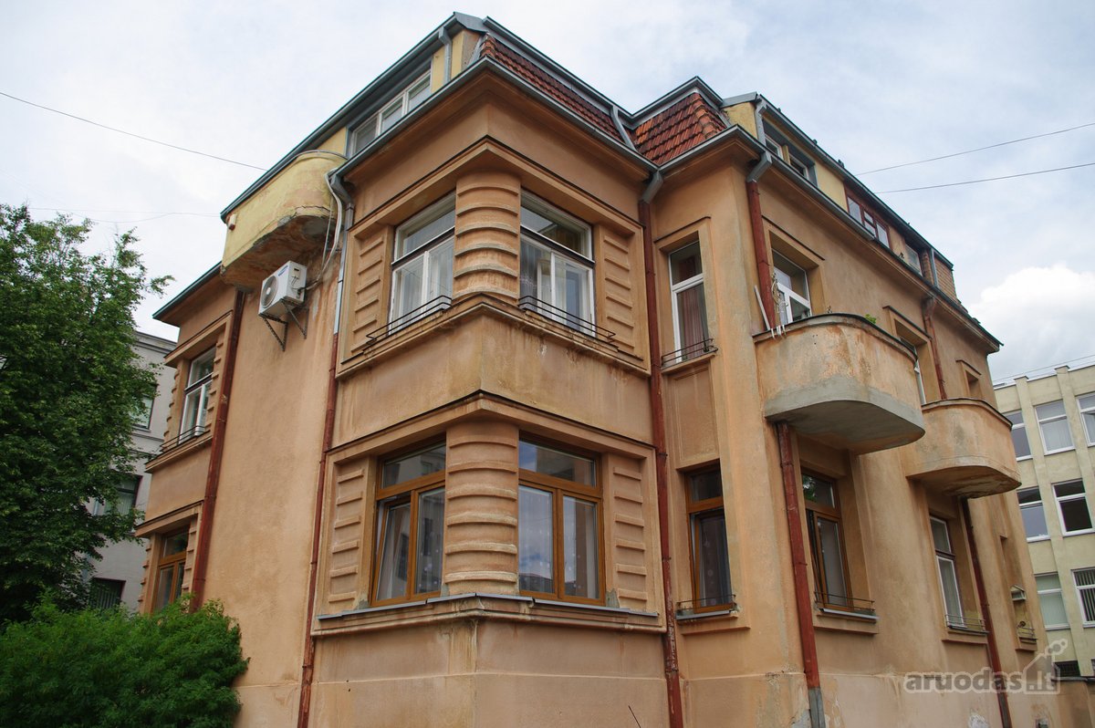 Puikus Butas Kauno centre pirmame
