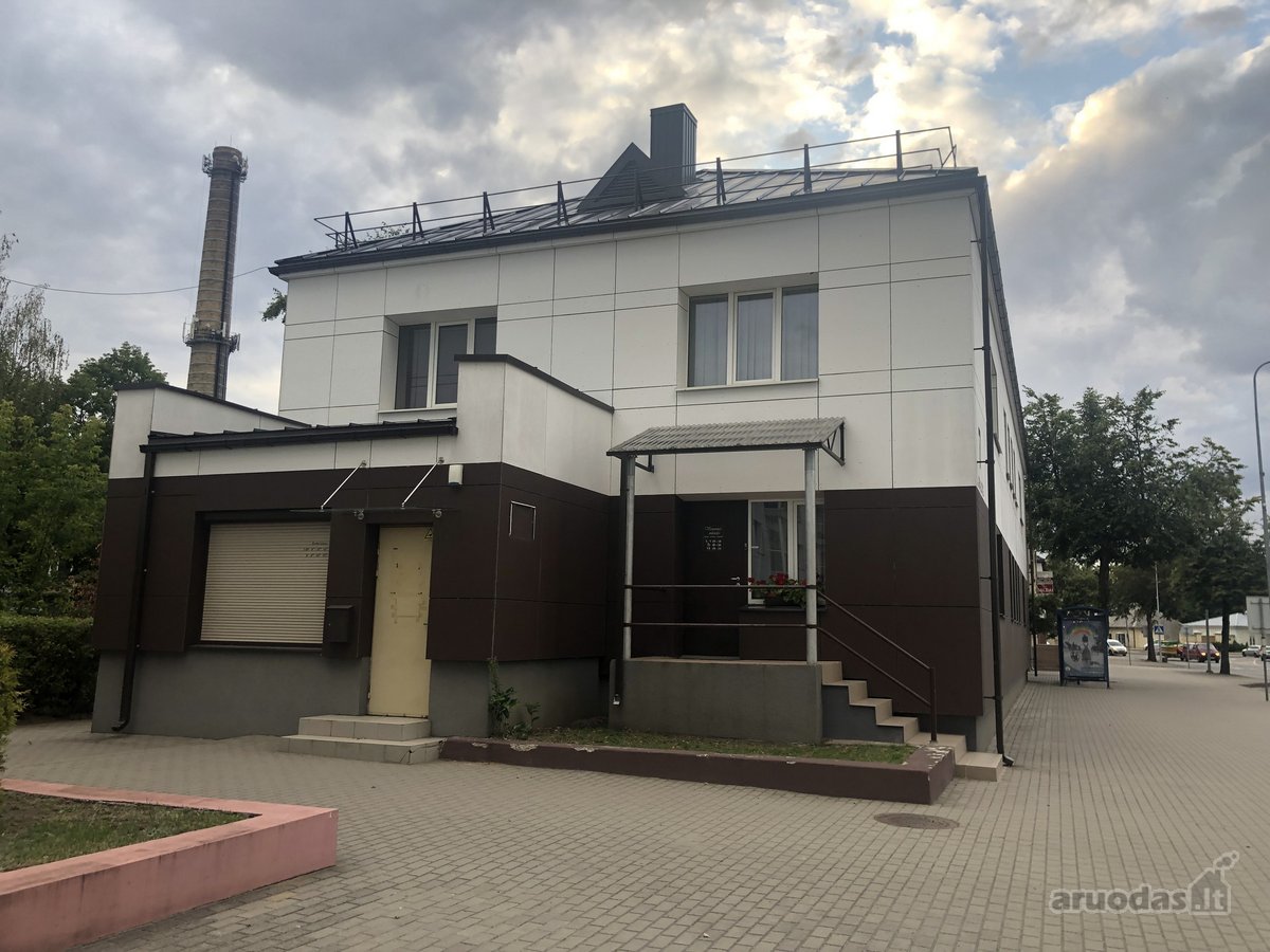 Nuomojamas įrengtas ofisas pačiame Jonavos centre. | Skelbiu.lt Nuomojamas įrengtas ofisas pačiame Jonavos centre.