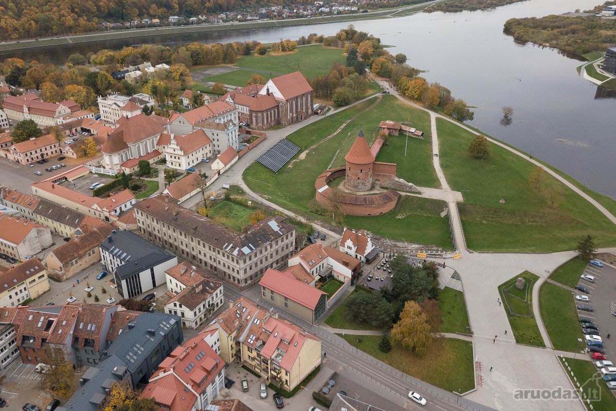 Flat for rent, in Kaunas Senamiestis M. Valančiaus g., 2 rooms flat for rent Real Estate ads