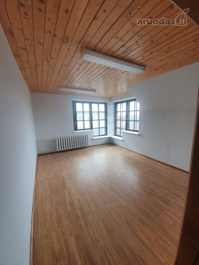Patalpos yra pirmame ir antrame aukšte, šale - nuotraukos Nr. 14