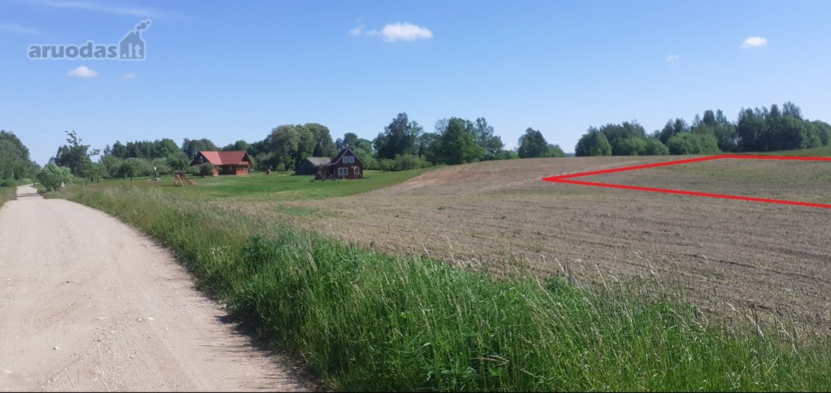 Laba ,parduodamas sklypas tarp Pikeliskiu ir