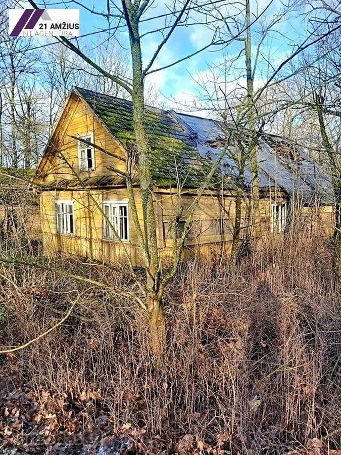 Parduodama Sodyba Su 2,10 ha Žemės Sklypu