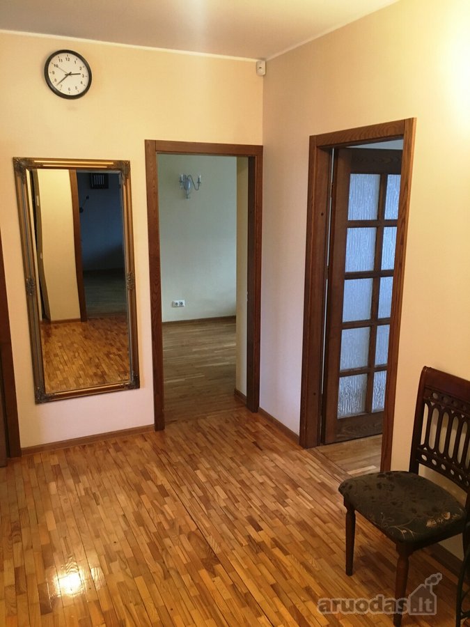 Erdviame, jaukiame, labai šviesiame bute prie - nuotraukos Nr. 18
