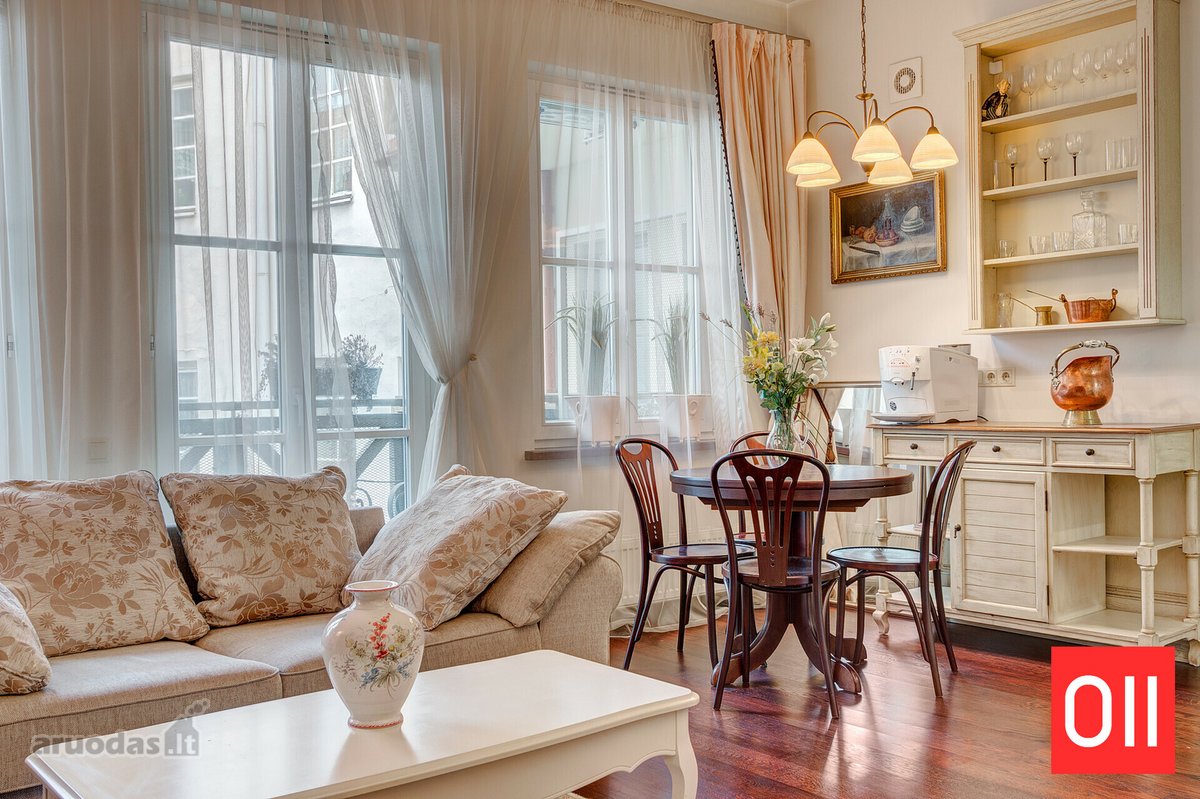 Klasikinio stiliaus apartamentai su terasa - nuotraukos Nr. 3