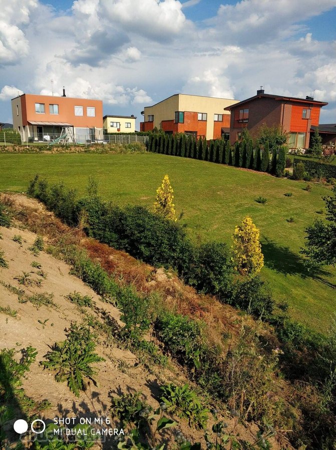 Parduodami Du Išskirtinėje Vietoje Esantys - nuotraukos Nr. 8