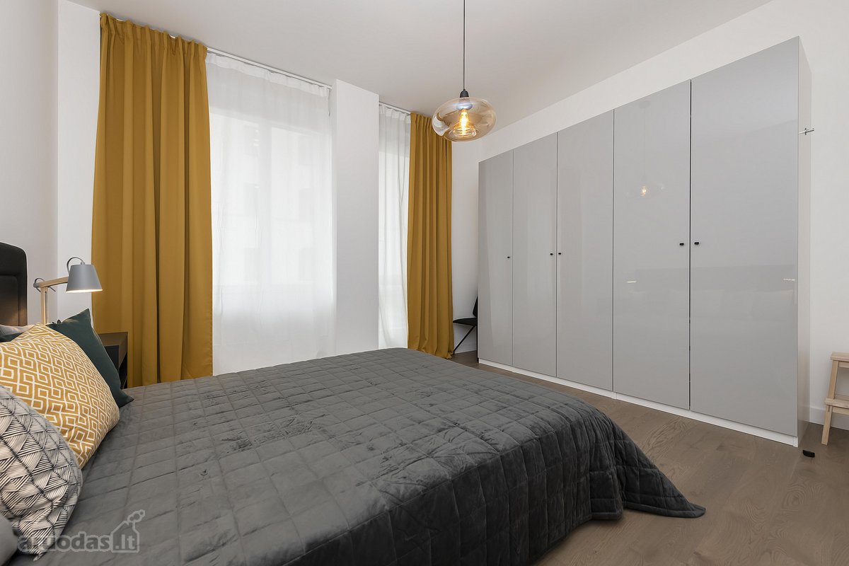 Išnuomojamas moderniai įrengtas 3-jų kambarių - nuotraukos Nr. 7