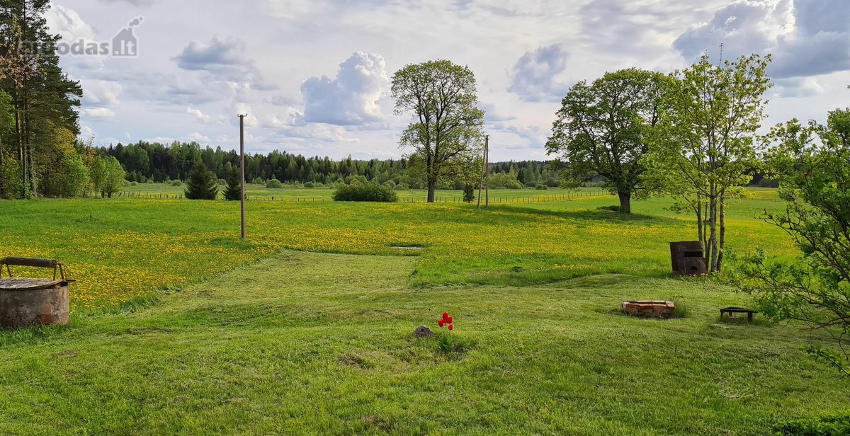 Parduodamas sklypas 1.5 ha nuostabioje