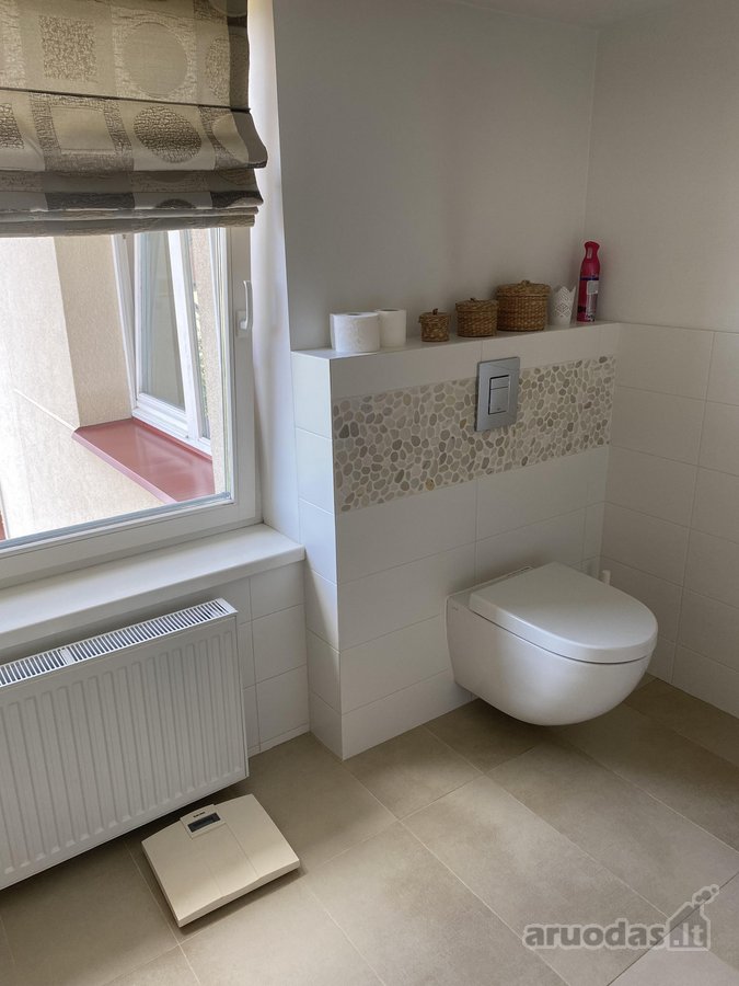Išnuomojamas erdvus, įrengtas 3 kambarių - nuotraukos Nr. 13