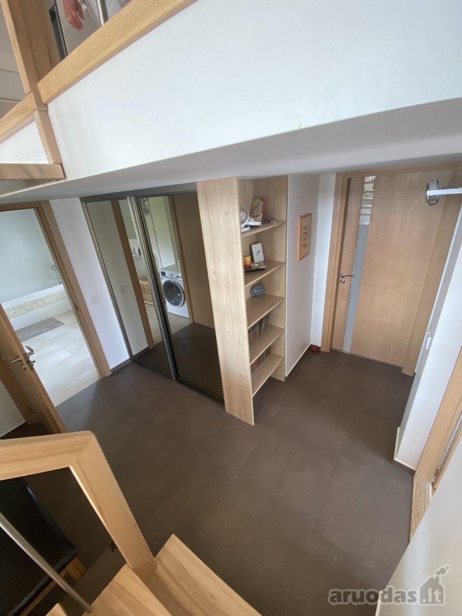 Išnuomojamas erdvus, įrengtas 3 kambarių - nuotraukos Nr. 14