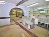 Parduodama 201 Kv.m. Buvusi Maisto Prekių