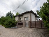 Centrinėje miesto dalyje, prestižiniame