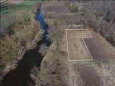 Parduodamas sklypas ribojasi su Šešupės upės