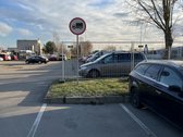 Išesfaltuota aptverta stovėjimo aikštele - nuotraukos Nr. 3