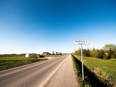 Ramioje vietovėje : Šimkų kaime (pravažiavus