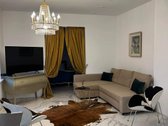 Centre dvieju kambarių butas su reguliuojamu