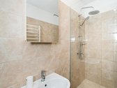 Pastatas naujai renovuotas butas naujai irengtas - nuotraukos Nr. 5
