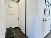 Butas Fredoje su kiemu, su baldais ir buitine - nuotraukos Nr. 4