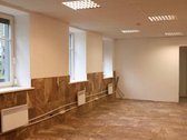 Išnuomojamos 56 m2 komercinės/prekybinės