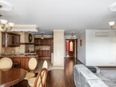 Parduodamas Išskirtinis, Prabangiai Įrengtas - nuotraukos Nr. 5
