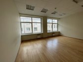 Išnuomojamos įvairaus dydžio patalpos Vasario - nuotraukos Nr. 11